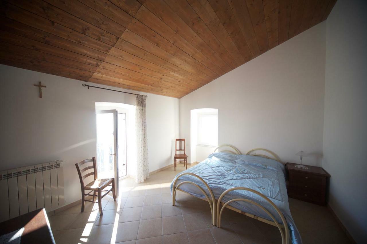 Al Vecchio Convento Mare E Monti Bed and Breakfast Ortonovo Εξωτερικό φωτογραφία