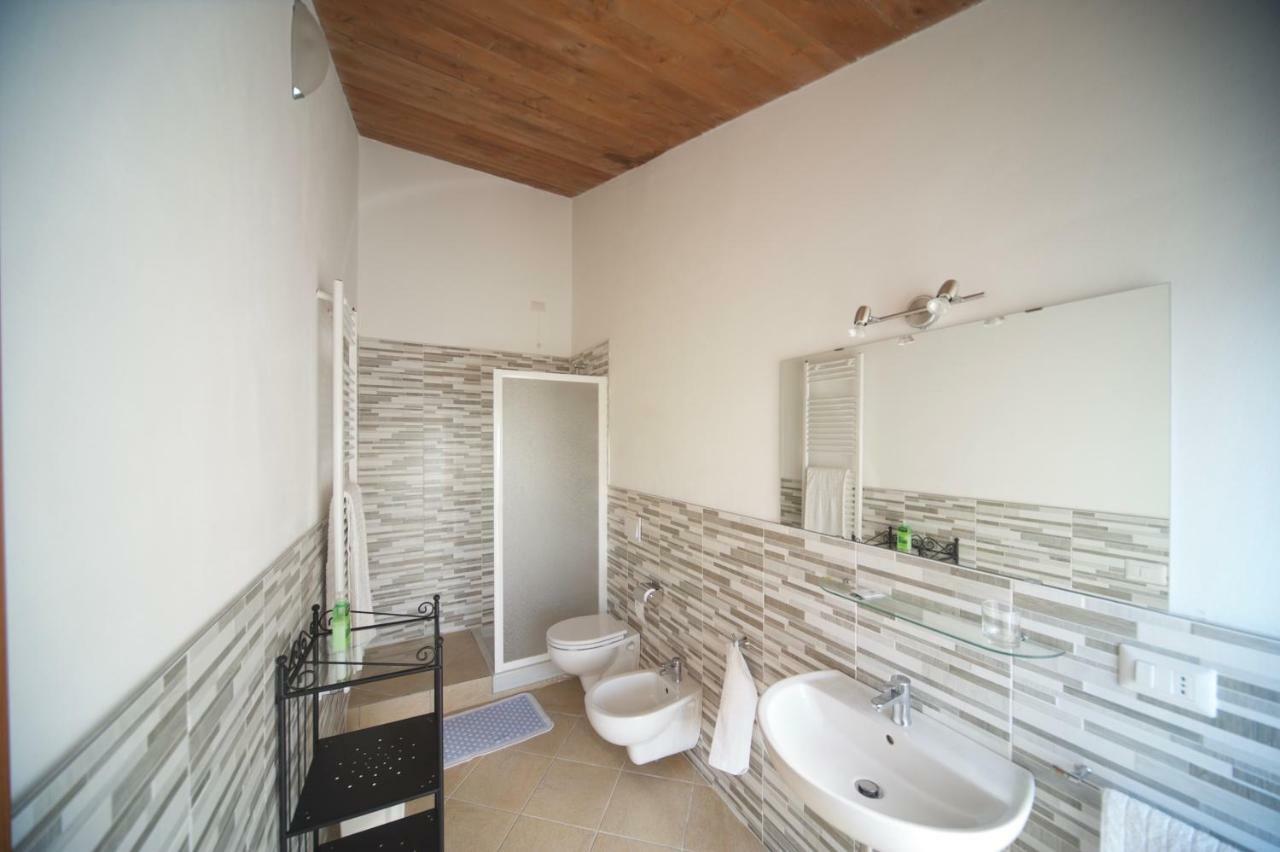 Al Vecchio Convento Mare E Monti Bed and Breakfast Ortonovo Εξωτερικό φωτογραφία